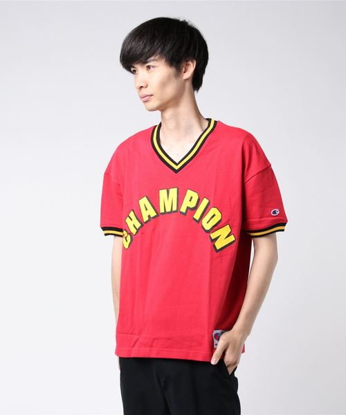 Champion(チャンピオン)の「【Champion/チャンピオン】メンズ VネックTシャツ アクションスタイル(Tシャツ/カットソー・メンズ・レッド系その他4/ホワイト/ブラック/ネイビー/グレー・X-LARGE/LARGE/MEDIUM/SMALL)」の5枚目の写真