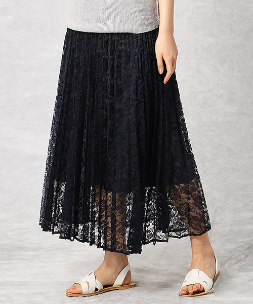 Comme　Ca　Mature（コムサマチュア）の「花柄レース プリーツスカート（スカート・レディース・ネイビー/カーキ/マスタード・FREE）」の3枚目の写真