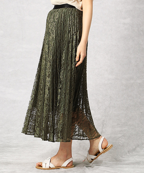 Comme　Ca　Mature（コムサマチュア）の「花柄レース プリーツスカート（スカート・レディース・ネイビー/カーキ/マスタード・FREE）」の5枚目の写真