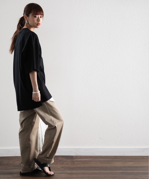 Dickies（ディッキーズ）の「Dickies ディッキーズ ロゴプリントビッグミドル丈前面プリントTシャツ ユニセックス(半袖)（Tシャツ/カットソー・レディース・ホワイト/ブラック/ネイビー/レッド・FREE）」の12枚目の写真