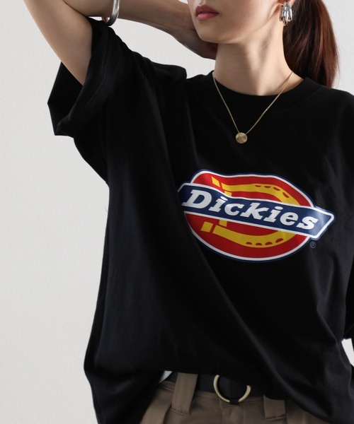 Dickies（ディッキーズ）の「Dickies ディッキーズ ロゴプリントビッグミドル丈前面プリントTシャツ ユニセックス(半袖)（Tシャツ/カットソー・レディース・ホワイト/ブラック/ネイビー/レッド・FREE）」の11枚目の写真