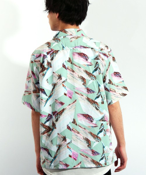 ８(eight)（エイト）の「総柄 半袖 アロハシャツ（シャツ/ブラウス・メンズ・ネイビー/ライトグリーン/ブラック系その他/ブラック系その他2・MEDIUM/LARGE）」の15枚目の写真