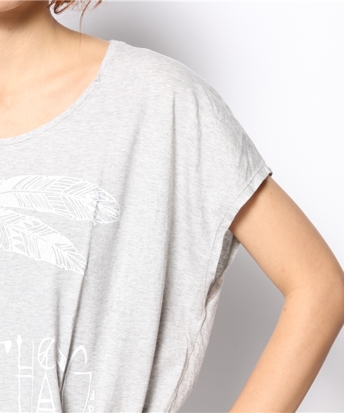 goa（ゴア）の「ﾈｲﾃｨﾌﾞﾌｪｻﾞｰﾌﾟﾘﾝﾄ Tシャツ（Tシャツ/カットソー・レディース・オフホワイト/グレー・FREE）」の7枚目の写真