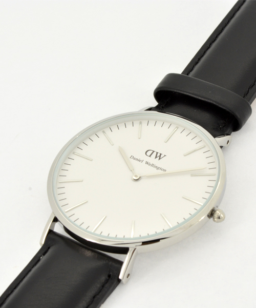 bpr BEAMS（ビーピーアール ビームス ）の「DANIEL WELLINGTON / Classic シェフィールド/シルバー 40mm（アナログ腕時計・メンズ・ブラック/ブラウン/ダークブラウン/ブラウン系その他/ブラック系その他・ﾌﾘ-）」の12枚目の写真