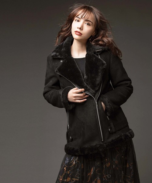 GeeRA(ジーラ)の「【19秋新着】フェイクムートンライダースコート(その他アウター・レディース・ブラック・MEDIUM/LARGE/X-LARGE)」の4枚目の写真
