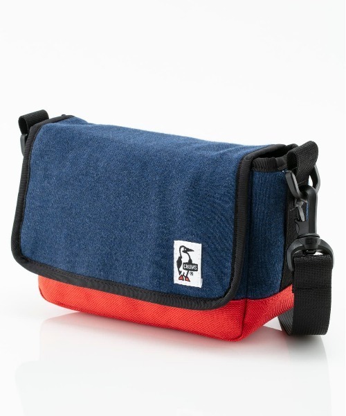 CHUMS(チャムス)の「【CHUMS】Small Camera Shoulder Sweat Nylon(ショルダーバッグ・メンズ・ブラック/ネイビー/その他/ヘザーグレー/カモフラージュ/サックスブルー/ブラック×ホワイト・FREE)」の14枚目の写真