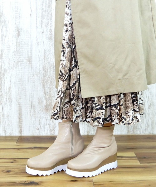 minia（ミニア）の「プラットフォームソックスミドルブーツ [ minia ]（ブーツ・レディース・ブラック/ベージュ/ブラック系その他・LL/S/M/L）」の10枚目の写真