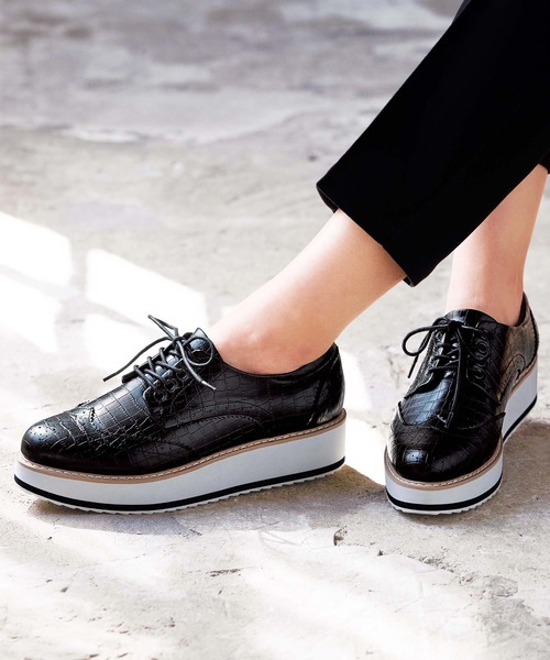 GeeRA（ジーラ）の「オックスフォード厚底靴（スニーカー・レディース・ホワイト/ブラック/シルバー/ブラウン/ブラック系その他・MEDIUM/LARGE/X-LARGE/SMALL）」の4枚目の写真