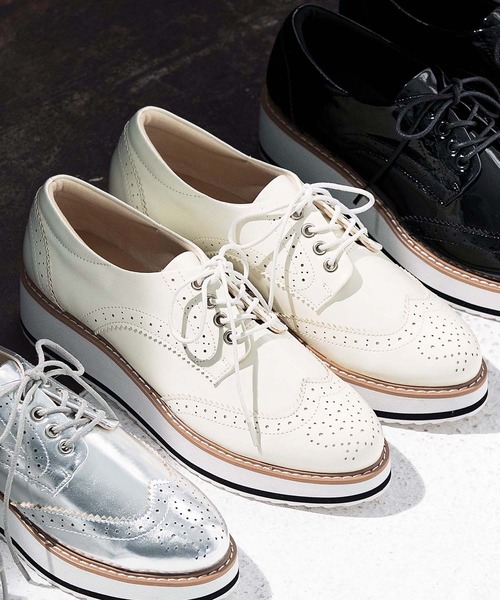 GeeRA（ジーラ）の「オックスフォード厚底靴（スニーカー・レディース・ホワイト/ブラック/シルバー/ブラウン/ブラック系その他・MEDIUM/LARGE/X-LARGE/SMALL）」の2枚目の写真