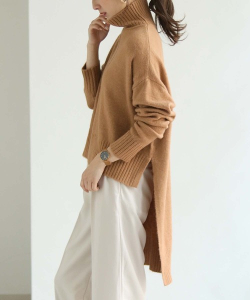 HER CLOSET（ハークローゼット）の「【入荷なし】【HERCLOSET】前後差スリットハイネックニットプルオーバー（ニット/セーター・レディース・ブラック/ベージュ/ブルー/ライトベージュ・M）」の21枚目の写真