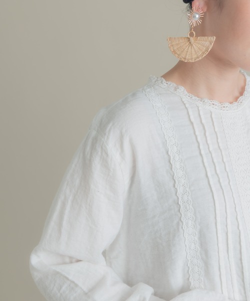 Libra Cue(リブラ キュー)の「Libra コットンガーゼレースブラウス(シャツ/ブラウス・レディース・ホワイト・FREE)」の9枚目の写真