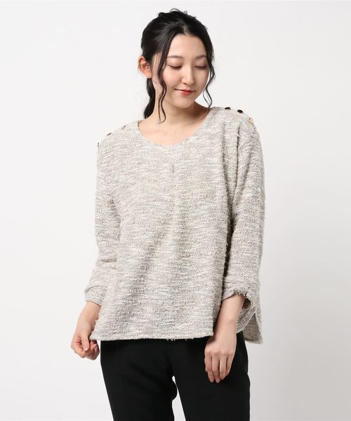 BELLUNA(ベルーナ)の「ファンシー素材肩ボタンプルオーバー(Tシャツ/カットソー・レディース・ブラック/ベージュ/セージグリーン/コーラル・MEDIUM/X-LARGE/LARGE)」の14枚目の写真
