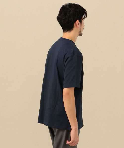 SHIPS（シップス）の「SC: BRING Material×オーガニックコットン クルーネック Tシャツ（Tシャツ/カットソー・メンズ・ホワイト/ベージュ/ネイビー/グリーン/ロイヤルブルー・SMALL/MEDIUM/LARGE/X-LARGE）」の18枚目の写真