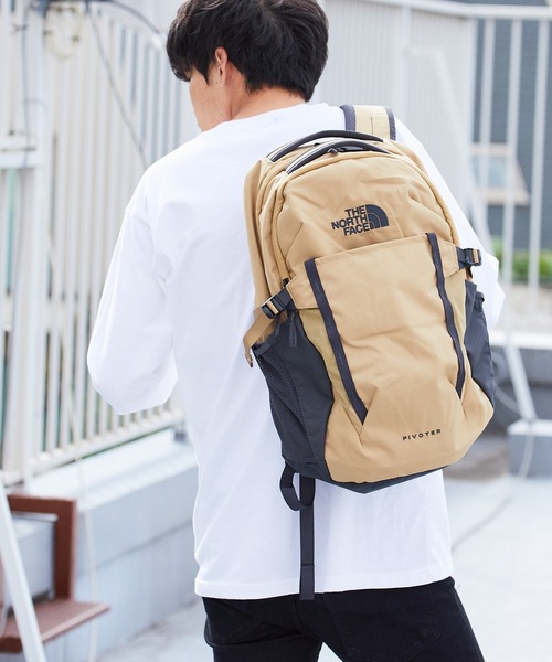 THE NORTH FACE(ザノースフェイス)の「THE NORTH FACE/ザ・ノースフェイス PIVOTER 100% NYLON BAG(バックパック/リュック・メンズ・ブラック/ブルー/ベージュ・ONE SIZE)」の20枚目の写真