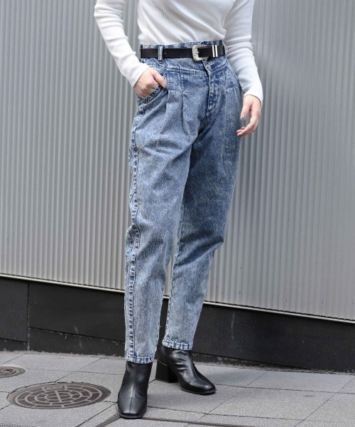 PAGEBOY(ページボーイ)の「エルゴノミックジーンズ(デニムパンツ・レディース・ブラック系その他/ケミカルウォッシュ・25inch/26inch)」の13枚目の写真