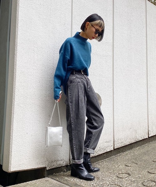 PAGEBOY(ページボーイ)の「エルゴノミックジーンズ(デニムパンツ・レディース・ブラック系その他/ケミカルウォッシュ・25inch/26inch)」の7枚目の写真