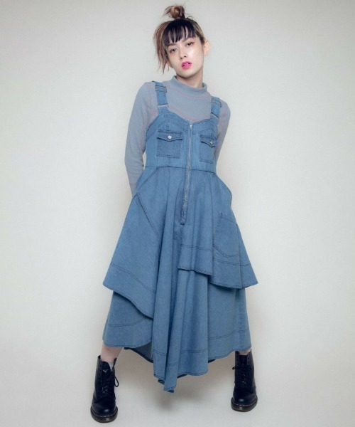 Candy Stripper(キャンディストリッパー)の「DENIM BUSTIER ワンピース(ワンピース・レディース・インディゴブルー/ブラック・1/2)」の14枚目の写真