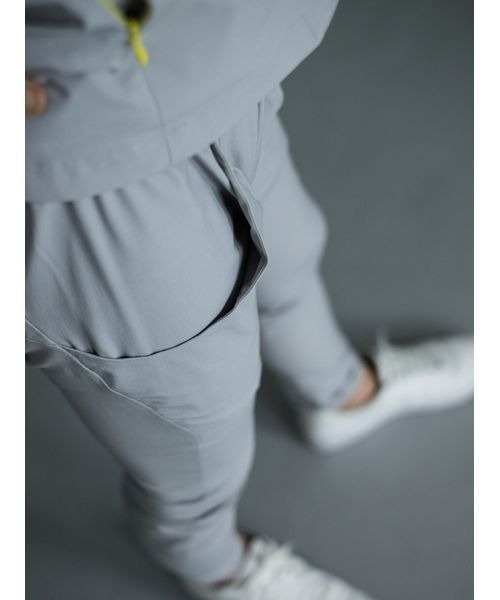 REGIEVO(レジエボ)の「Super stretch jogger pants / スーパーストレッチジョガーパンツ(その他パンツ・メンズ・ブラック/グレー/ネイビー・L/XL/M/S)」の13枚目の写真