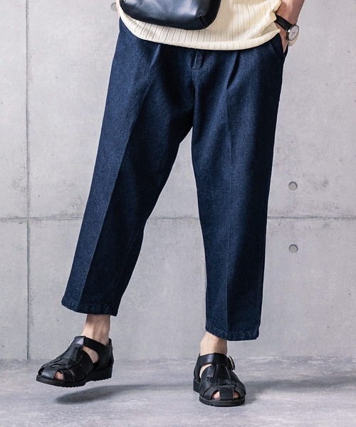 anown(アノン)の「ワイドクロップドデニムパンツ【ファッションインフルエンサー しゅんたろー×anown 限定コラボ】(デニムパンツ・メンズ・ライトブルー/ブルー・M/L)」の2枚目の写真