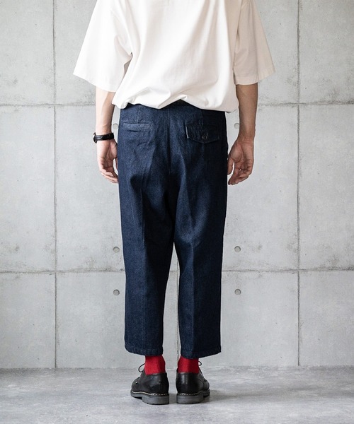 anown(アノン)の「ワイドクロップドデニムパンツ【ファッションインフルエンサー しゅんたろー×anown 限定コラボ】(デニムパンツ・メンズ・ライトブルー/ブルー・M/L)」の11枚目の写真