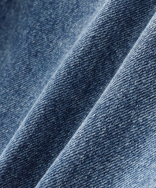 anown(アノン)の「ワイドクロップドデニムパンツ【ファッションインフルエンサー しゅんたろー×anown 限定コラボ】(デニムパンツ・メンズ・ライトブルー/ブルー・M/L)」の18枚目の写真