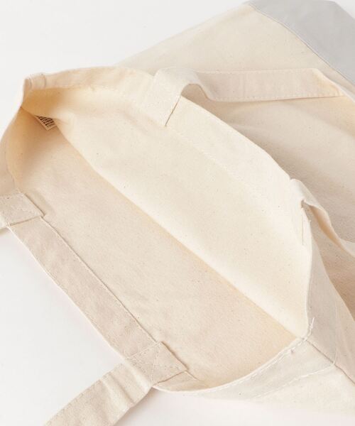 United Athle（ユナイテッドアスレ）の「【UNITED ATHLE】ユナイテッドアスレ ヘビーコットンキャンバストートバッグ Mサイズ 1460（トートバッグ・レディース・ブラック/ベージュ系1/ナチュラル/ネイビー/ベージュ系3/ベージュ系2/ライトグレー/ベージュ系4/レッド・M）」の15枚目の写真