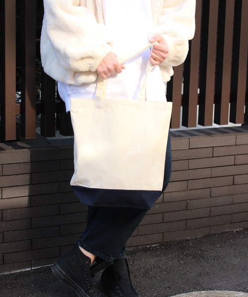 United Athle（ユナイテッドアスレ）の「【UNITED ATHLE】ユナイテッドアスレ ヘビーコットンキャンバストートバッグ Mサイズ 1460（トートバッグ・レディース・ブラック/ベージュ系1/ナチュラル/ネイビー/ベージュ系3/ベージュ系2/ライトグレー/ベージュ系4/レッド・M）」の13枚目の写真