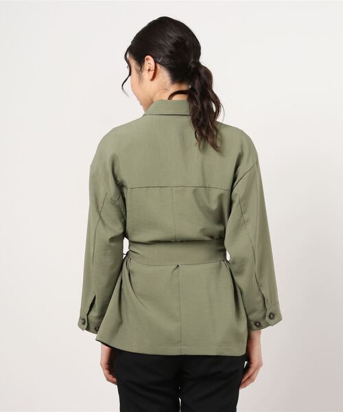 NANO universe（ナノユニバース）の「サファリジャケット（ミリタリージャケット・レディース・ライトベージュ/カーキ・FREE）」の4枚目の写真