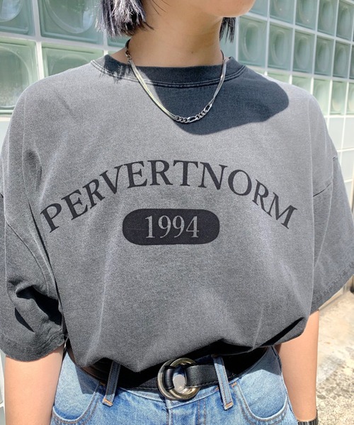 WHO'S WHO gallery（フーズフーギャラリー）の「PTN1994 TEE（Tシャツ/カットソー・レディース・ブルー/レモンイエロー/グリーン/オートミール/チャコールグレー・FREE）」の15枚目の写真