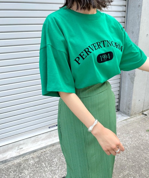 WHO'S WHO gallery（フーズフーギャラリー）の「PTN1994 TEE（Tシャツ/カットソー・レディース・ブルー/レモンイエロー/グリーン/オートミール/チャコールグレー・FREE）」の19枚目の写真