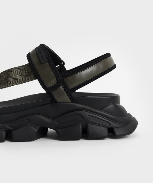CHARLES & KEITH（チャールズ & キース）の「グログラン スポーツサンダル / Grosgrain Sports Sandals（サンダル・レディース・ホワイト/ブラック/グリーン系その他・22.5cm/25cm/25.5cm/23.5cm/23cm/24.5cm）」の21枚目の写真