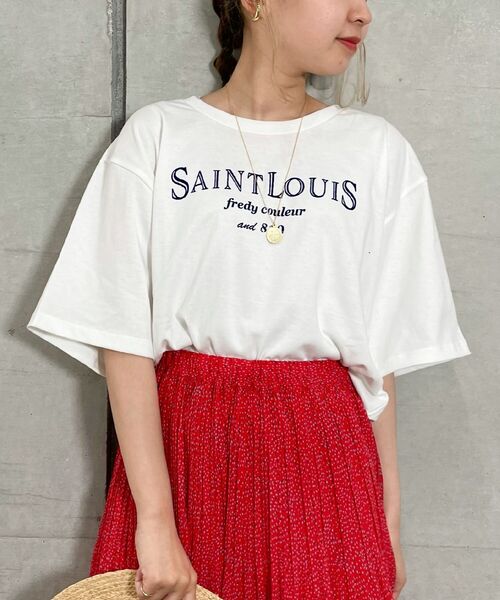 fredy repit（フレディレピ）の「フロッキーロゴオーバーサイズTシャツ（Tシャツ/カットソー・レディース・ホワイト系その他4/ブラック系その他3/ブラック系その他4・38）」の2枚目の写真