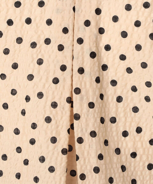 NOLLEY’S（ノーリーズ）の「【WEB限定】ツイストVネックブラウス（シャツ/ブラウス・レディース・ホワイト/ブルー/ブラック系その他3/ベージュ系その他3・38）」の11枚目の写真