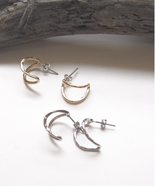 mille blanc(ミルブラン)の「日本製 ニッケルフリー ニュアンスフープピアス(ピアス(両耳用)・レディース・シルバー/ゴールド・FREE)」の3枚目の写真