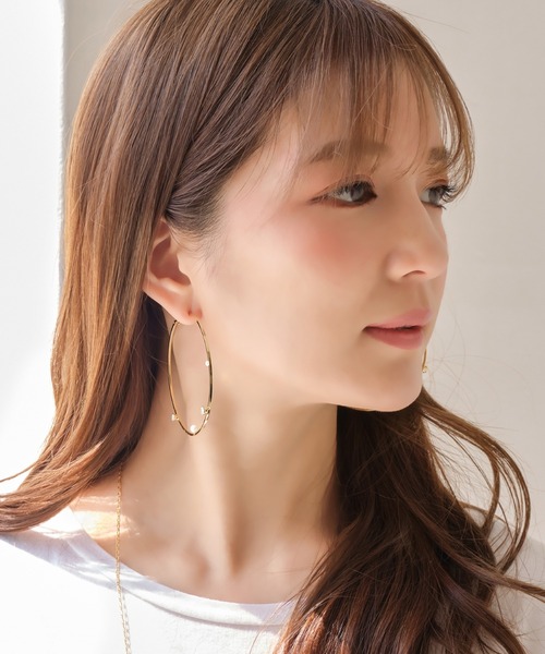 Phoebe（フィービィー）の「スプラッシュビックフープピアス（ピアス（両耳用）・レディース・ホワイト/クリア・FREE）」の16枚目の写真