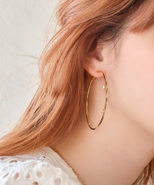 Phoebe（フィービィー）の「スプラッシュビックフープピアス（ピアス（両耳用）・レディース・ホワイト/クリア・FREE）」の17枚目の写真