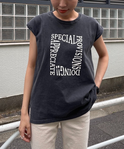 LOUNGEDRESS（ラウンジドレス）の「【+81BRANCA/ハチイチブランカ】Pigment logo Tシャツ（Tシャツ/カットソー・レディース・チャコールグレー/ホワイト・FREE）」の8枚目の写真