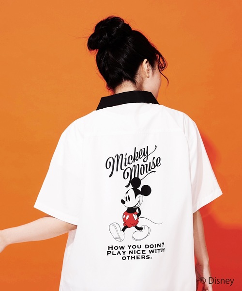 Disney(ディズニー)の「【DISNEY/ディズニー】バックプリントオープンカラーシャツ(シャツ/ブラウス・メンズ・ホワイト/ホワイト系その他/ライトベージュ/ネイビー・SMALL/MEDIUM/LARGE/X-LARGE)」の6枚目の写真