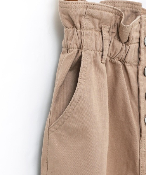 andme（アンドミー）の「コットンツイルギャザーウエストストレートパンツ（チノパンツ・レディース・アイボリー/ブラック/サンドベージュ/ライトカーキ・S/M/L）」の10枚目の写真