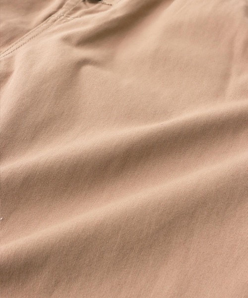 andme（アンドミー）の「コットンツイルギャザーウエストストレートパンツ（チノパンツ・レディース・アイボリー/ブラック/サンドベージュ/ライトカーキ・S/M/L）」の13枚目の写真