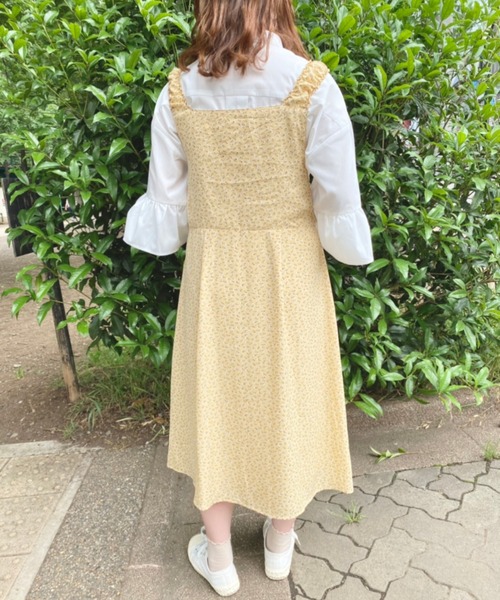 nemne store(ネンネストア)の「風がふく花柄アウトキャミワンピース(ワンピース・レディース・イエロー/アイボリー・フリー)」の19枚目の写真