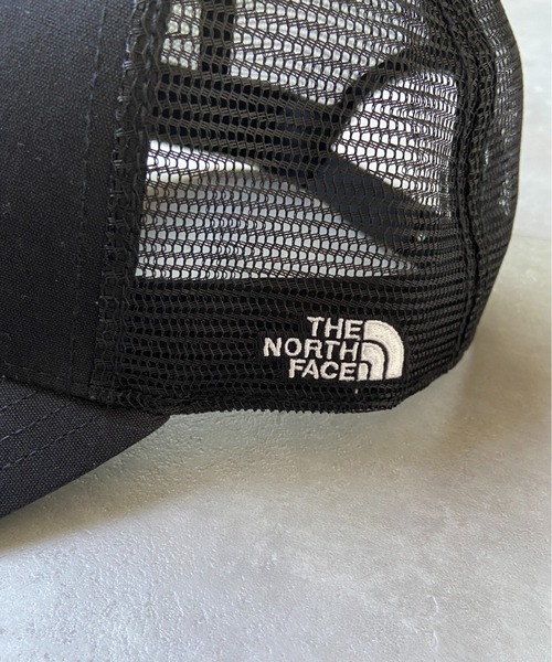 THE NORTH FACE(ザノースフェイス)の「The North Face ザ・ノースフェイス / 2トーンメッシュキャップ Ultimate Trucker Cap(キャップ・メンズ・ブラック/オリーブ・FREE)」の5枚目の写真