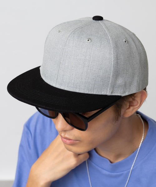United Athle（ユナイテッドアスレ）の「【United Athle】フラットバイザー スナップバック キャップ 9664（キャップ・メンズ・チャコールグレー×ブラック/ブラック/ネイビー・FREE）」の8枚目の写真