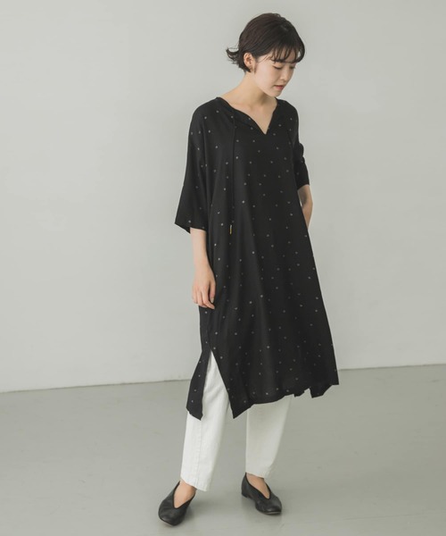 かぐれ（カグレ）の「レーヨンドットチュニック（チュニック・レディース・ブラック/ネイビー・FREE）」の8枚目の写真
