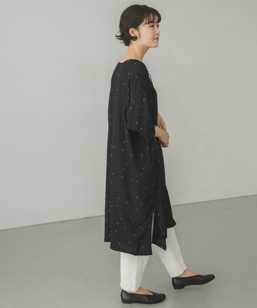 かぐれ（カグレ）の「レーヨンドットチュニック（チュニック・レディース・ブラック/ネイビー・FREE）」の12枚目の写真
