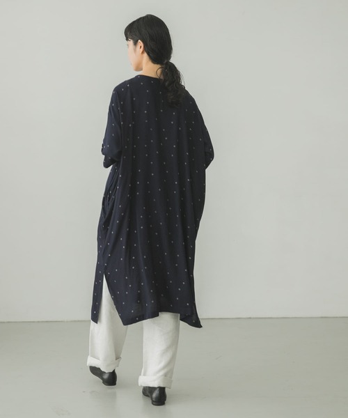 かぐれ（カグレ）の「レーヨンドットチュニック（チュニック・レディース・ブラック/ネイビー・FREE）」の14枚目の写真