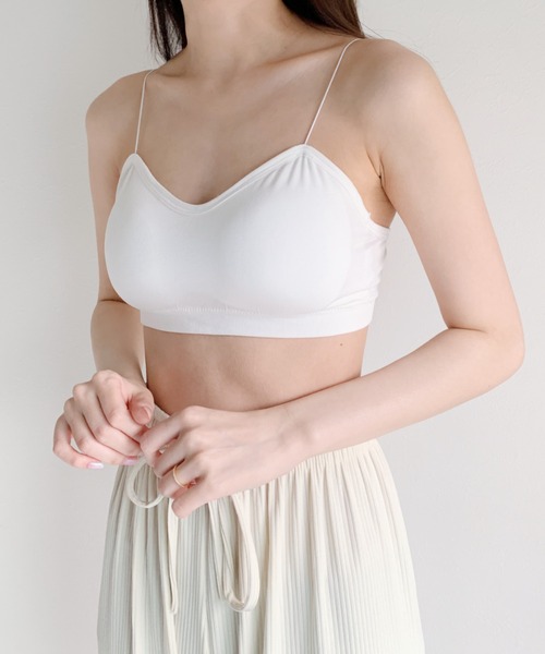 CLEA(クレア)の「カップ付きスキニーストラップブラトップ(キャミソール・レディース・ホワイト/ブラック/ピンク/ブルー・FREE)」の14枚目の写真