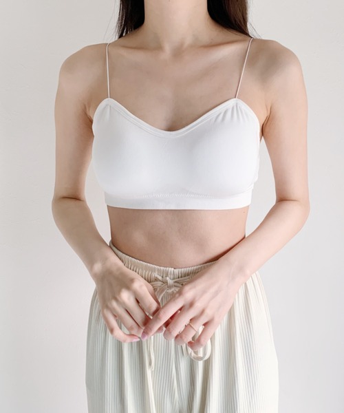 CLEA(クレア)の「カップ付きスキニーストラップブラトップ(キャミソール・レディース・ホワイト/ブラック/ピンク/ブルー・FREE)」の22枚目の写真