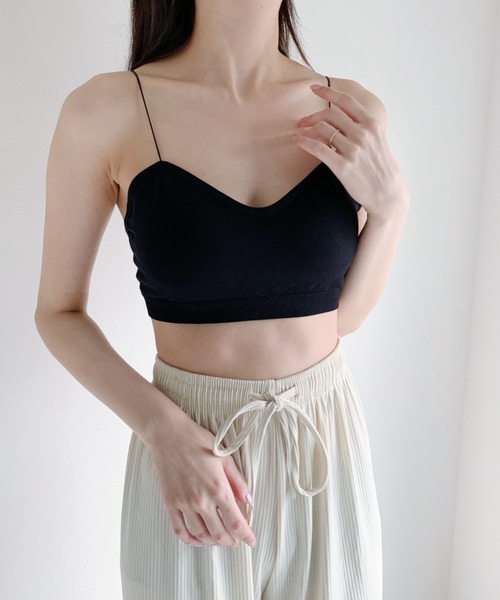CLEA(クレア)の「カップ付きスキニーストラップブラトップ(キャミソール・レディース・ホワイト/ブラック/ピンク/ブルー・FREE)」の6枚目の写真