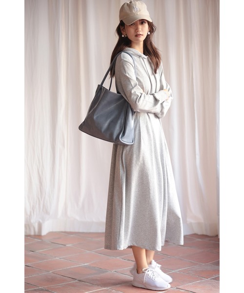 スウェットパーカーワンピース（ワンピース）｜SAISON DE PAPILLON